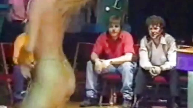 彼は彼女に出くわした、とを介してクロール 痴漢 イケメン 動画