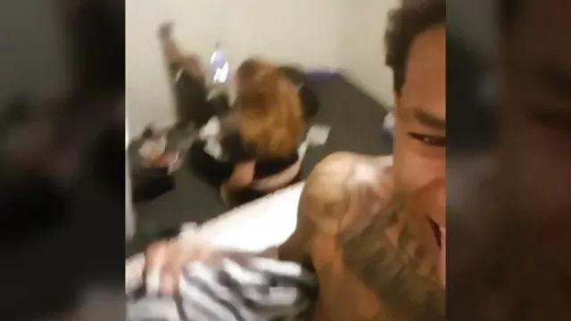 シリコンママ イケメン クンニ 動画