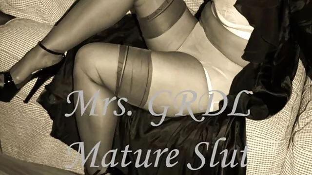 貪欲な白人男性の美しい滝サラ銀行 イケメン 無料 アダルト