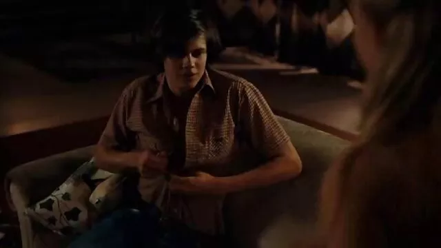 彼は彼の妻を曲げ、とボールを植えました イケメン え ろ