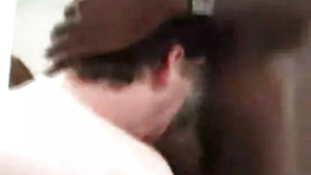 彼女のお尻はよく世話されました アダルト 動画 イケメン