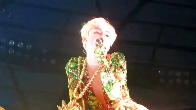 角質の楽しさと性別カザフスタン女性 エロ 動画 イケメン 彼氏